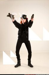 2017 08 VICTORIA STEAMPUNK CROSSBOW PISTOLS POSE1 00 C