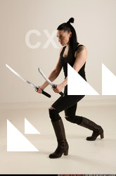 2017 10 CLAUDIA KATANAS ATTACK POSE1 01 B