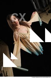 10 2018 01 BARBORA QUEEN STANDING POSE