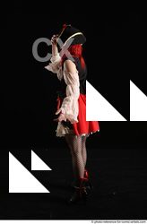 03 2018 01 DARINA STANDING WITH APPLE