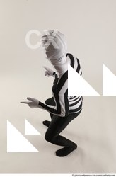 Man Adult Average Another Daily activities Standing poses Casual