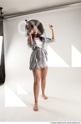 01 2020 LUCI AVIOL LADY WITH GUN (10)