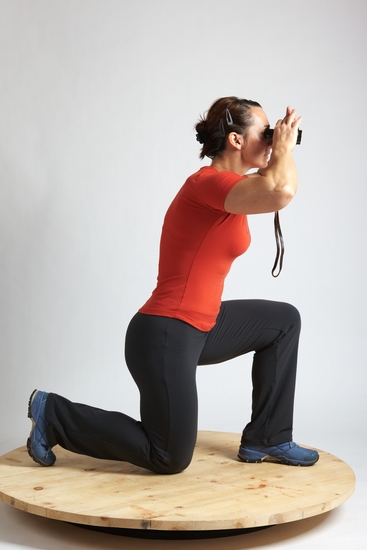 Woman Adult Average White Neutral Kneeling poses Casual