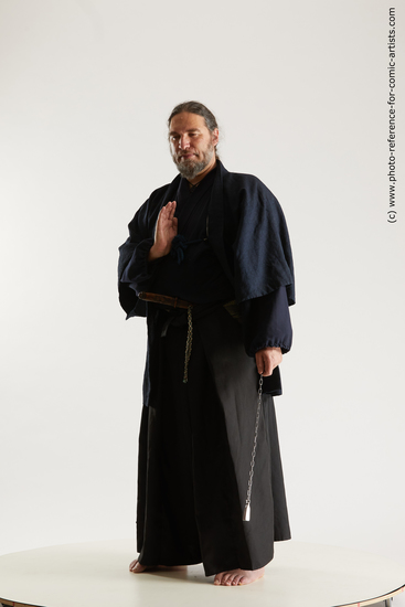 Man Adult Average White Standing poses Costumes