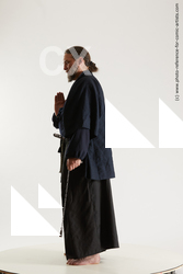 Man Adult Average White Standing poses Costumes