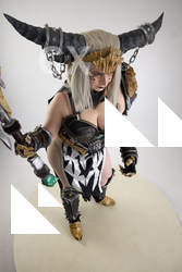 Cori Cosplay Sindragossa Pose With Axe 014