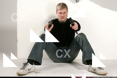 JANISONE_JANISONE SITTING-AGAINST-WALL-SHOOTING