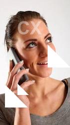 Peggy-smartphone-poses