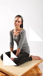 Peggy-sitting-neutral-pose