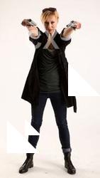 rachel-dual-pistols-pose2