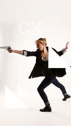 rachel-pistol-pose6