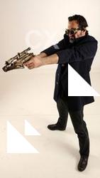 jerry-steampunk-crossbow-pistol-aiming