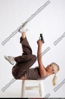 IVA FALLING SHOOTING PISTOL FEMALE 00.jpg