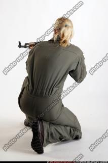 KNEELING AIMING AK47 FEMALE 02.jpg