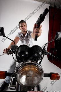 ROSTISLAV-SHOOTING-FRONT-UZI2