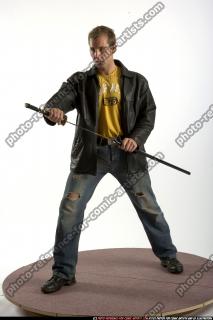 STREETFIGHTER UNSHEATING KATANA 01 A.JPG