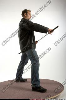 STREETFIGHTER UNSHEATING KATANA 13 B.JPG