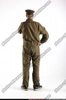 JANISONE GUARDPOSE 04 B.jpg