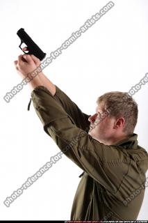 SOLDIER KNEELING SHOOTING UP PISTOL 15.jpg