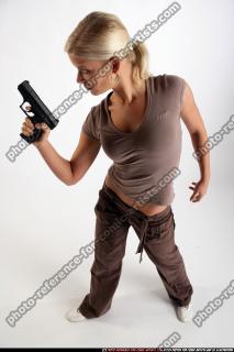 iva-pistol-pose2
