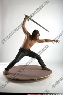 Arion-pose1-sword