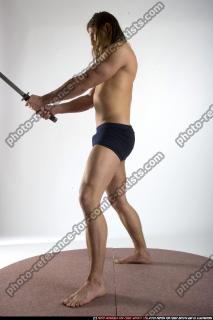 2009 01 ARION FIGHTER KATANA POSE2 04 B.JPG