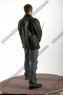 2009 01 STREETFIGHTER2 KATANA POSE1 09 A.JPG