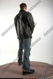 2009 01 STREETFIGHTER2 KATANA POSE1 09 B.JPG