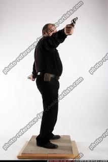gangster-dual-pistols-pose1
