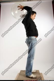 2009 03 JACOB WHITE THROWING BALL 06 C.JPG