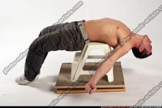 2009 04 JOHNNY LAYING POSE1 02 A.jpg