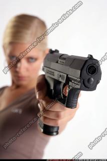iva-aiming-pistol