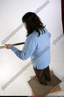 2009 09 OLDWOMAN2 STANDING SPEAR POSE1 05 A.jpg