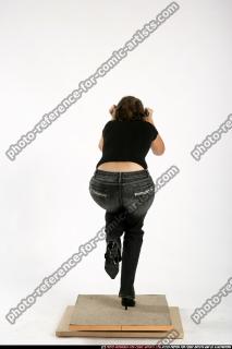 2009 10 WOMAN KNIFE ACTION POSE 06.jpg