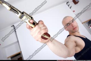 2009 10 RAFAEL PISTOL AIMING SIDE 13.jpg