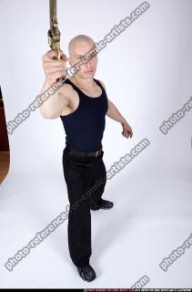 2009 10 RAFAEL PISTOL AIMING SIDE 06.jpg