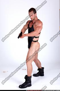 FREDDIE-KILLER-STANDING-AIMING