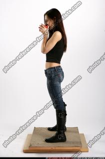 2009 11 JESSICA STANDING DRINKING CUP 06.jpg