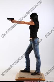 2010 02 SILVIA STANDING AIMING PISTOL 02 B