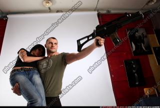 2010 02 AIDEEN HOLDING WOUNDED SHOOTING HK 09