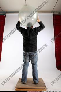 daniel-throwing-ball1