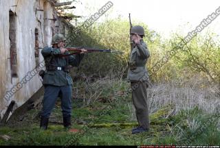 2010 03 WW2 INFANTRY SURRENDER RIFLES 02.jpg