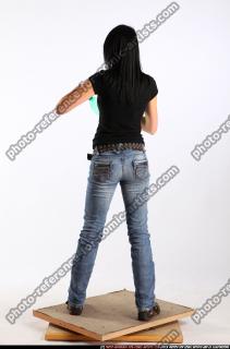 silvia-bottle-holding