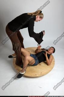 2010 06 WOMEN KNIFE ATTACK LAYING 06 A.jpg