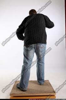 2010 07 DANIEL KNIFE FIST ATTACK 04 C