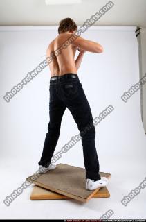 patrick-katana-defend-pose