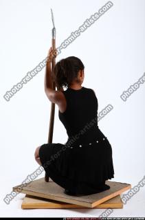 jenna-kneeling-spear-idle-pose