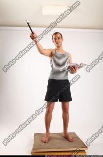 2010 09 FRANKIE SORCERER1 00 C