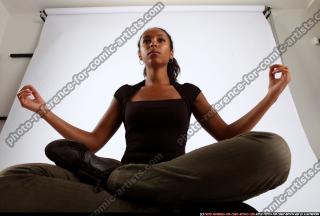 jenna-yoga-pose