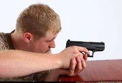 Man Adult Average White Fighting with gun Kneeling poses Army